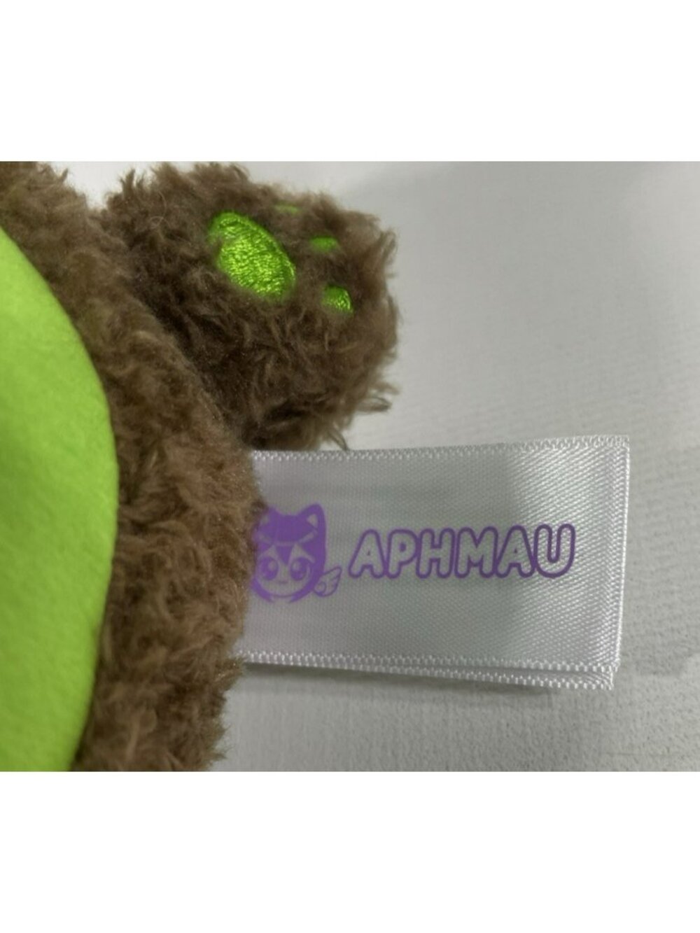 Aphmau MeeMeows KIWI Fruit Cat 6" Plush Limited Edition - Picture 9 of 16